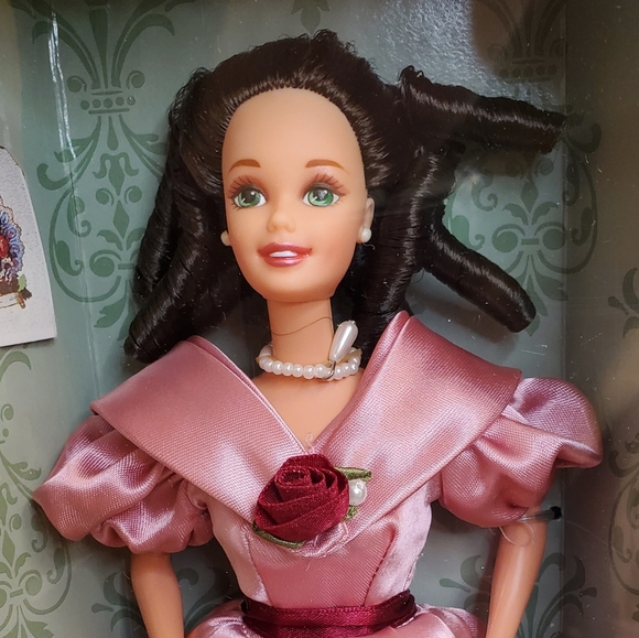 1992 Sweet Valentine Hallmark Special Edition Mattel Barbie Doll - NRFB/NIB - Picture 2 of 5